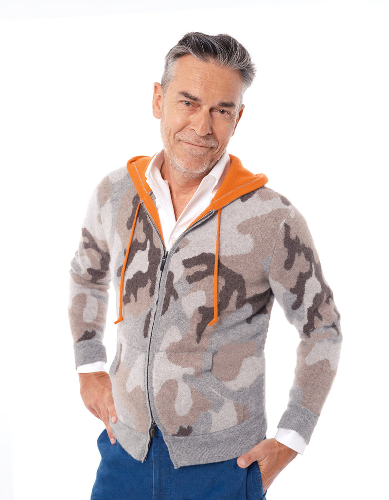 100% CASHMERE CAMO HOODIE WITH SUEDE ELBOW PATCH