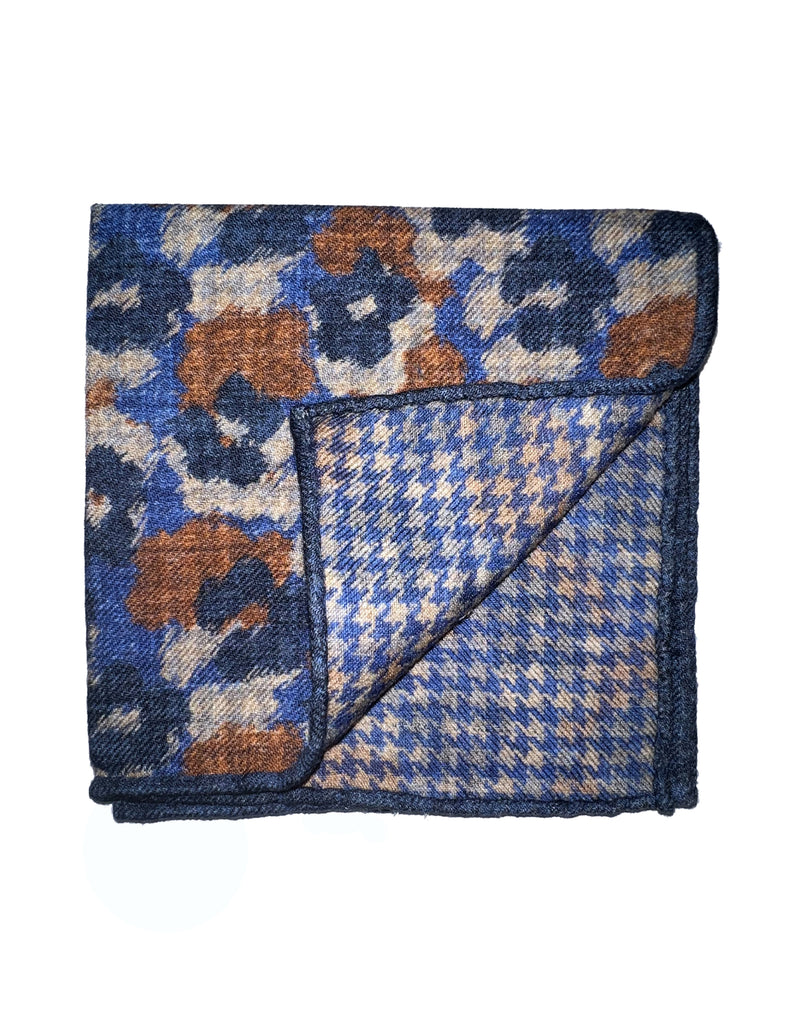 HAND ROLLED DOUBLE SIDED 100% WOOL FLANNEL POCKET SQUARE